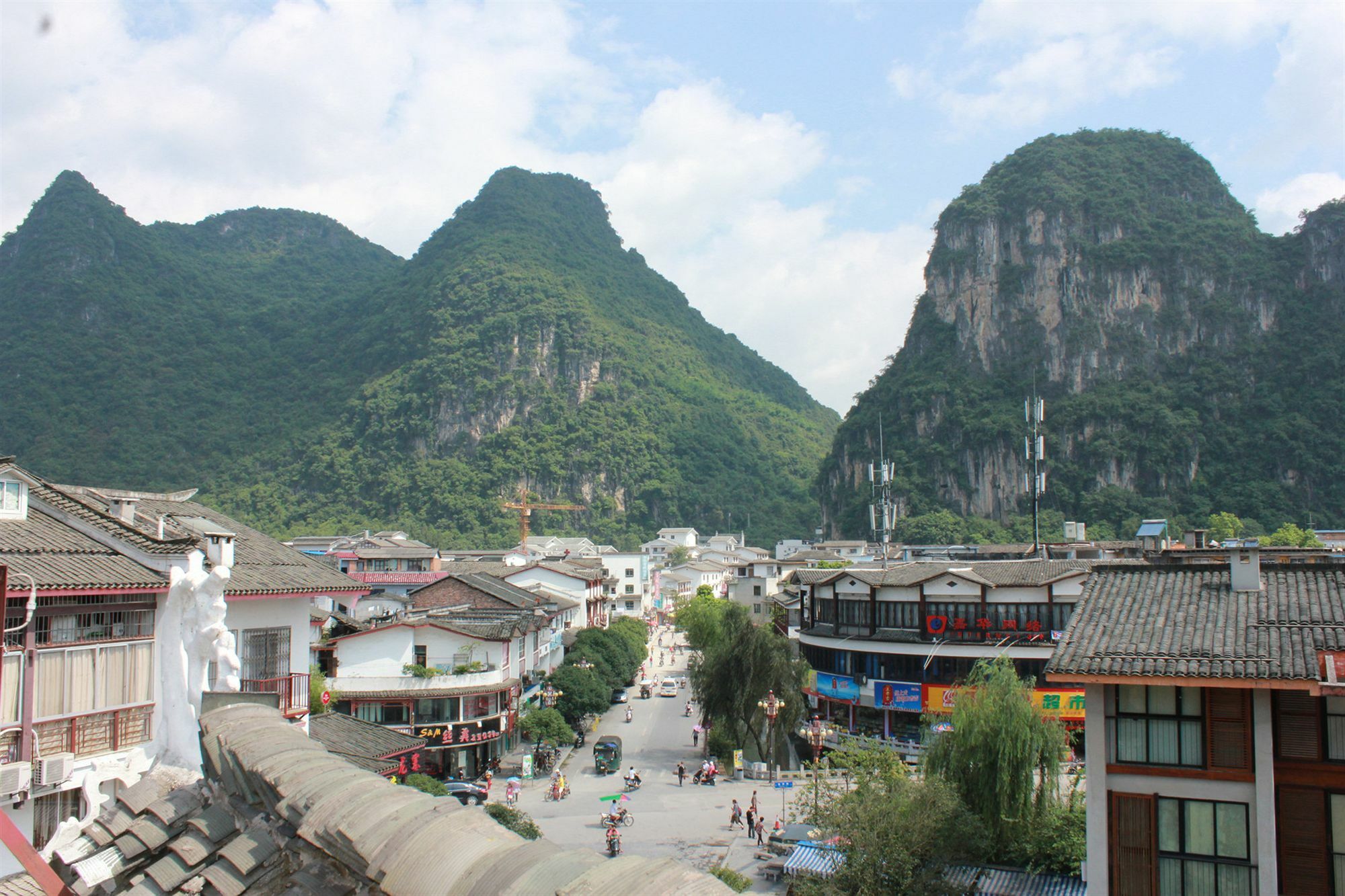 Bamboo House Resort Yangshuo Exterior foto